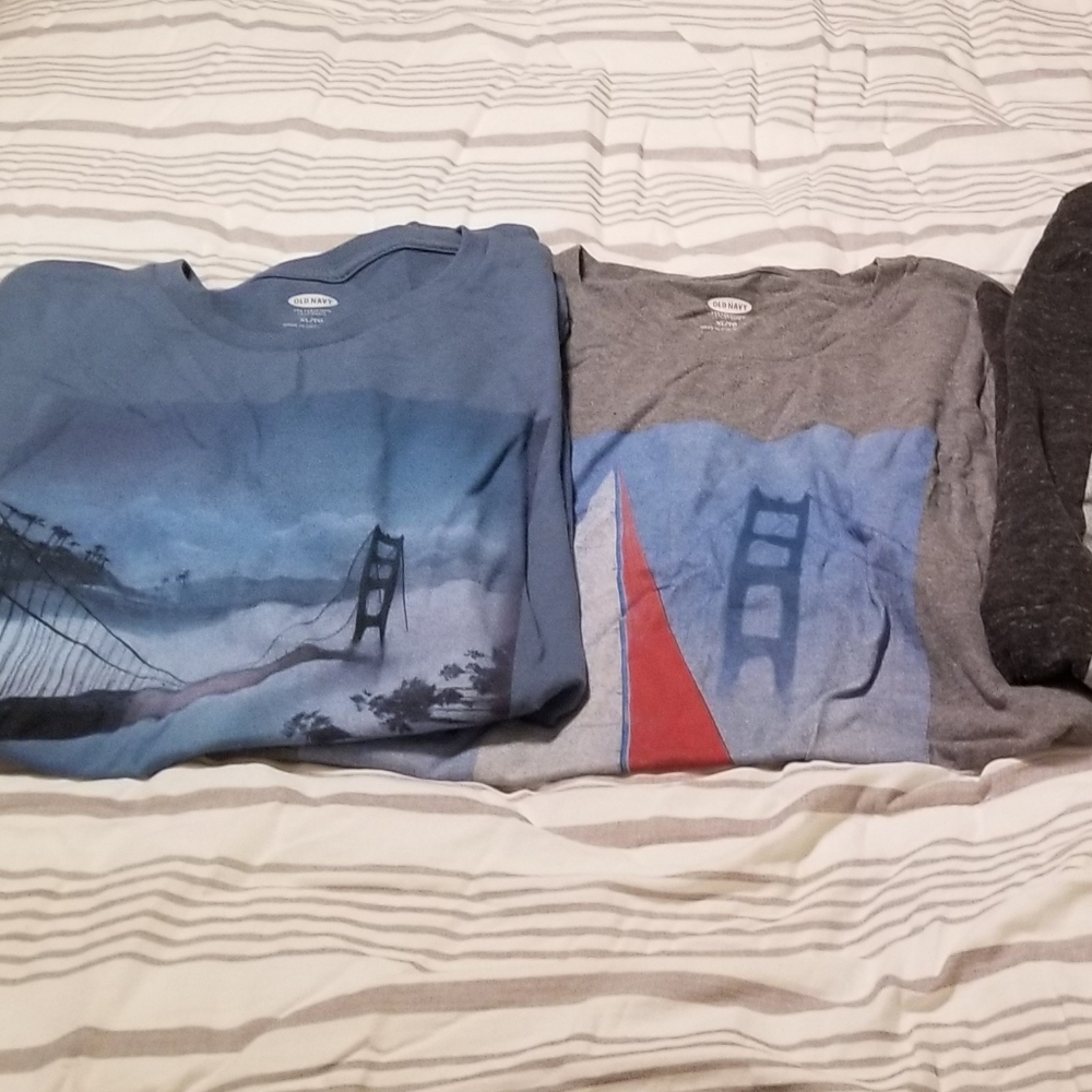Old Navy tshirts
